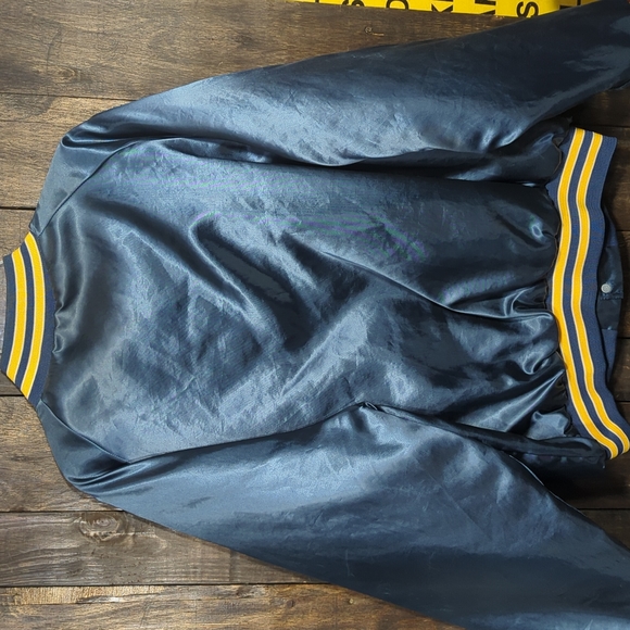 Vintage 100% nylon King super store King Louie bomber jacket made in USA XL - Picture 4 of 4